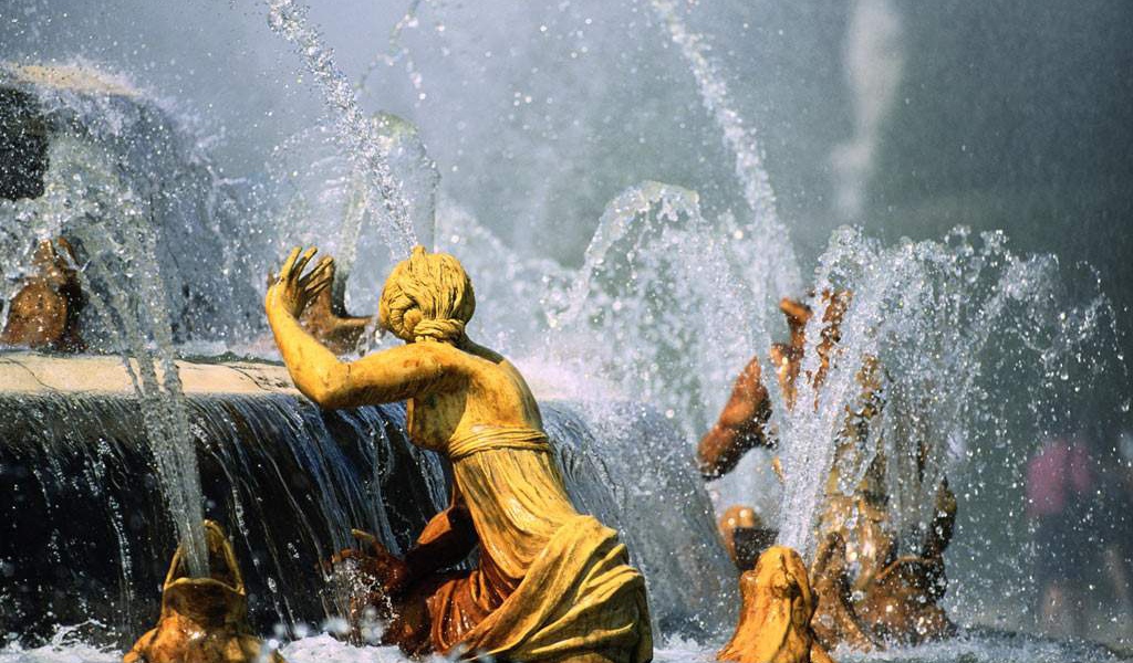 Красивый фонтан