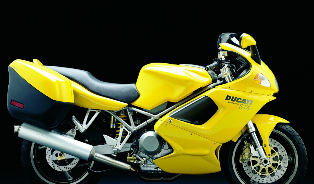 Ducati ST4
