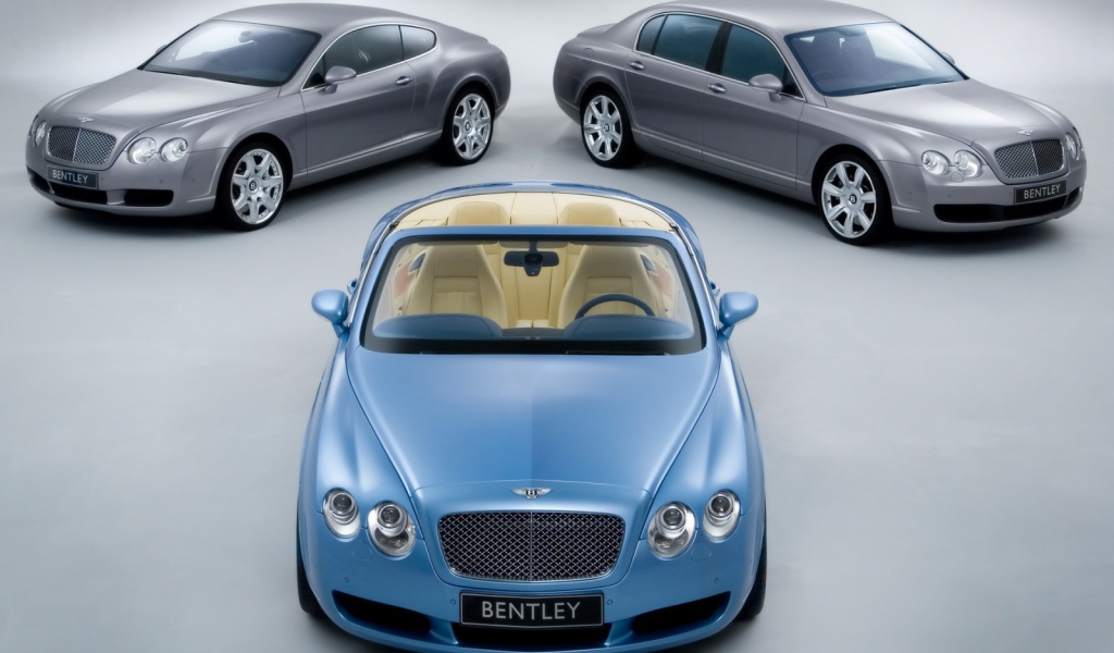 Красивый Bentley Continental