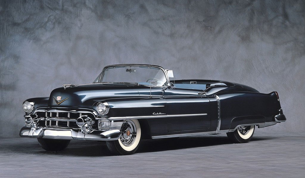 Автомобиль прошлого века Cadillac