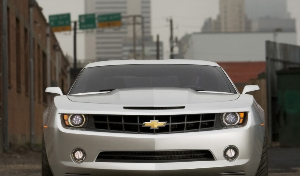 Camaro вид спереди