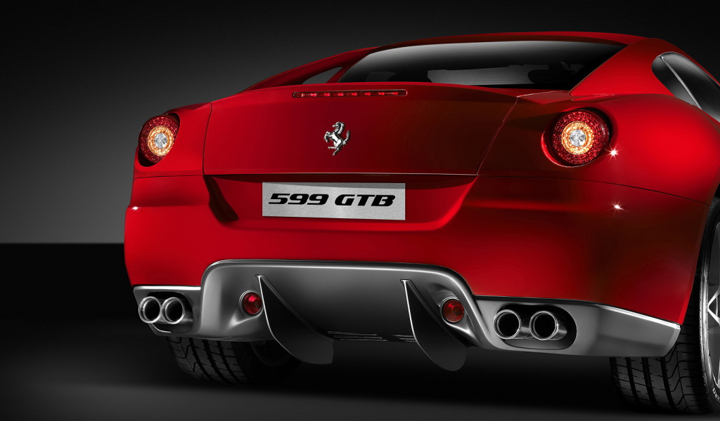 Задний вид Ferrari GTB 599