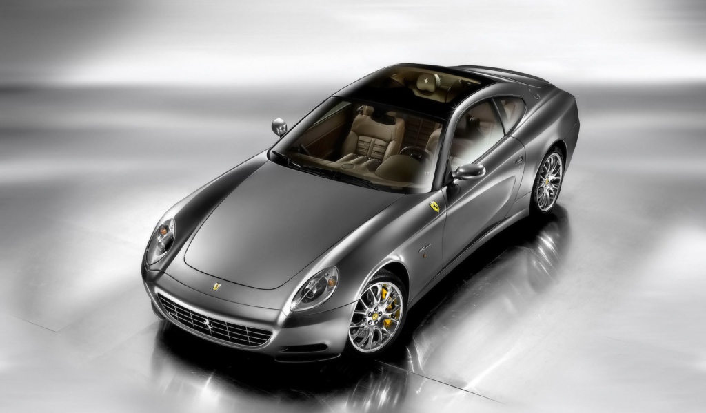Ferrari 612 Серый
