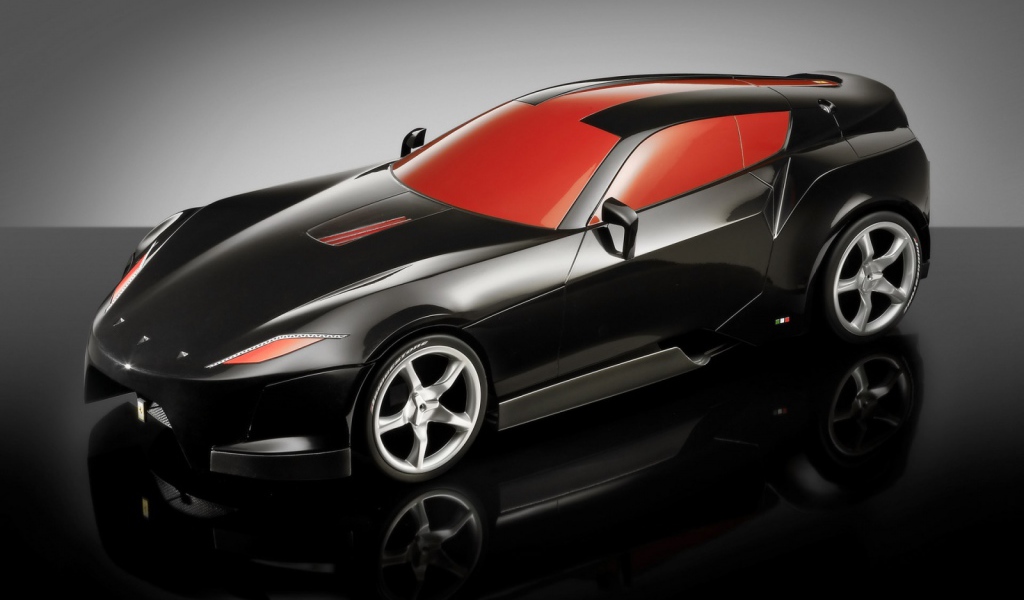 Черный Ferrari competition