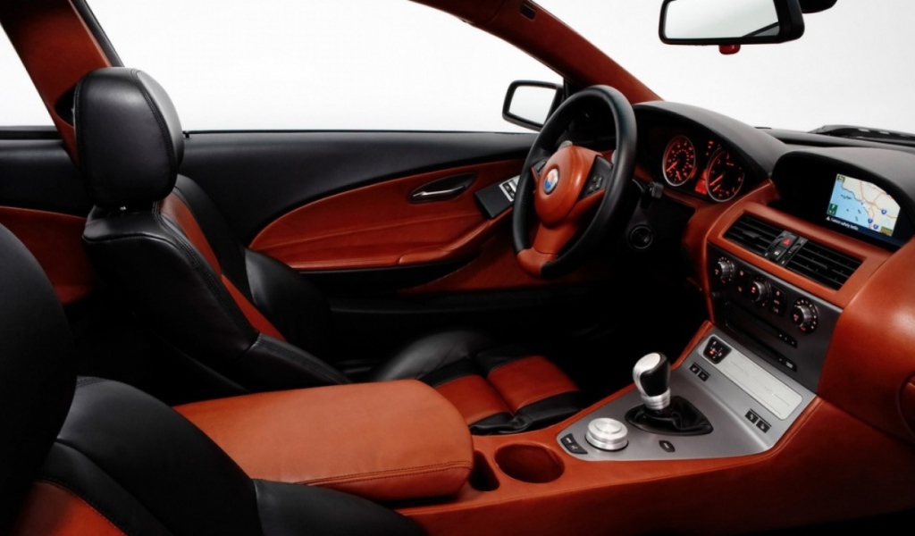 Салон Fisker Latigo S