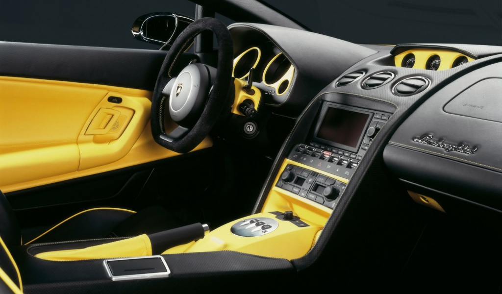 Салон автомобиля Lamborghini
