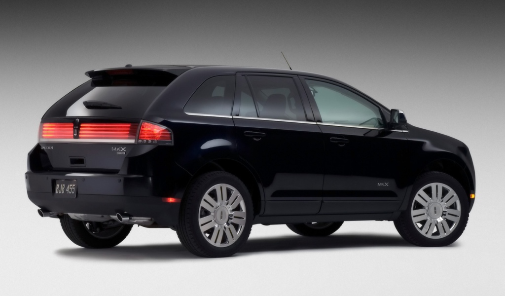 Lincoln  вид сзади