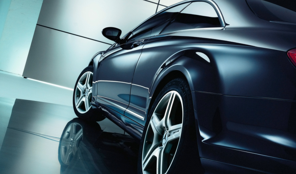 Автомобиль с женским именем Mercedes