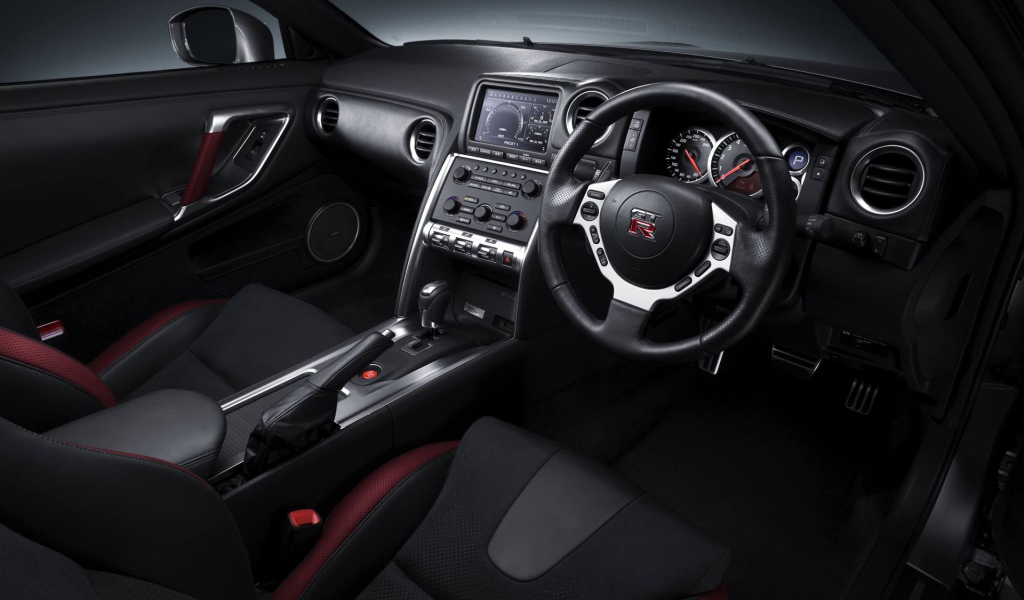 Панель управления Ниссан