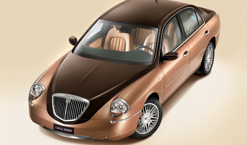 Коричневая Lancia