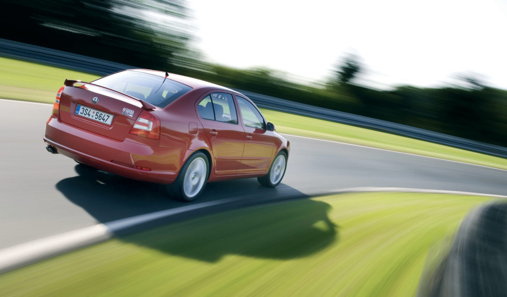 Красная Шкода