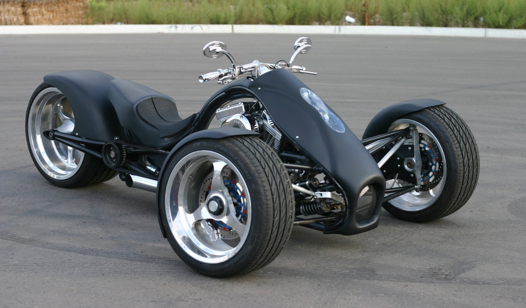 Трехколесный велосипед