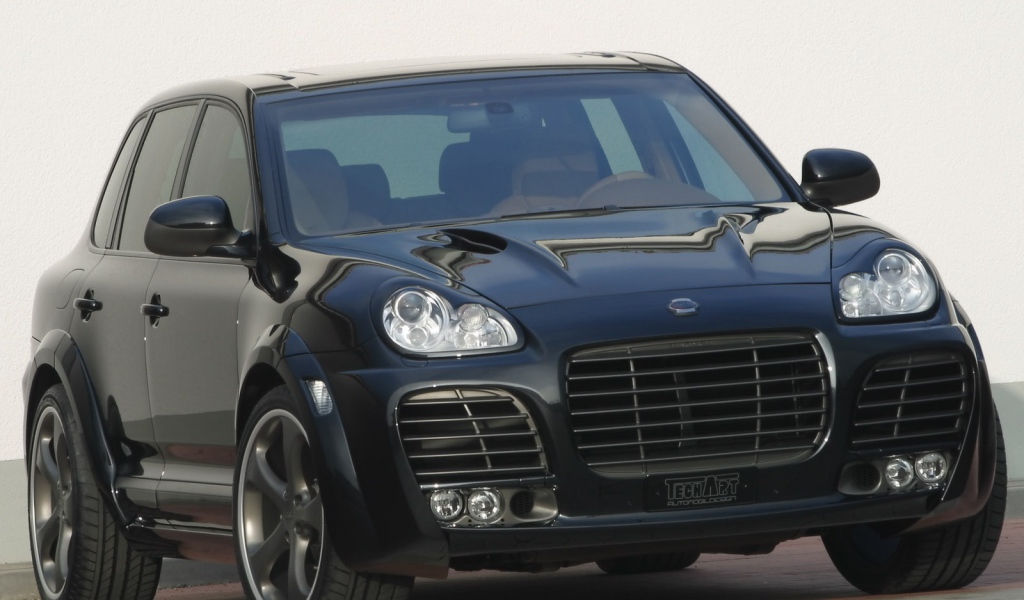 Огромный Porsche