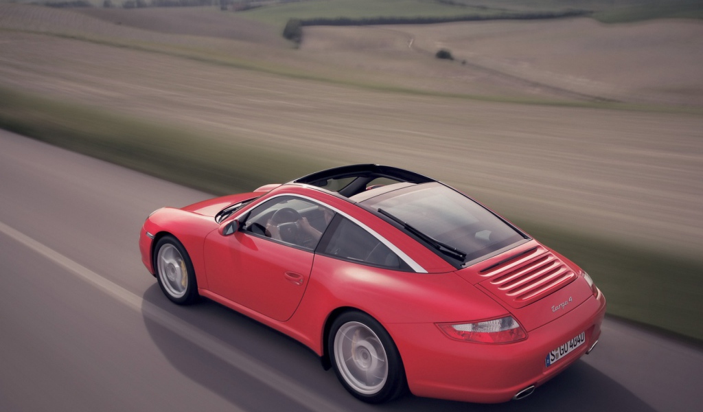 Крутой авто Porsche 911 2007 года