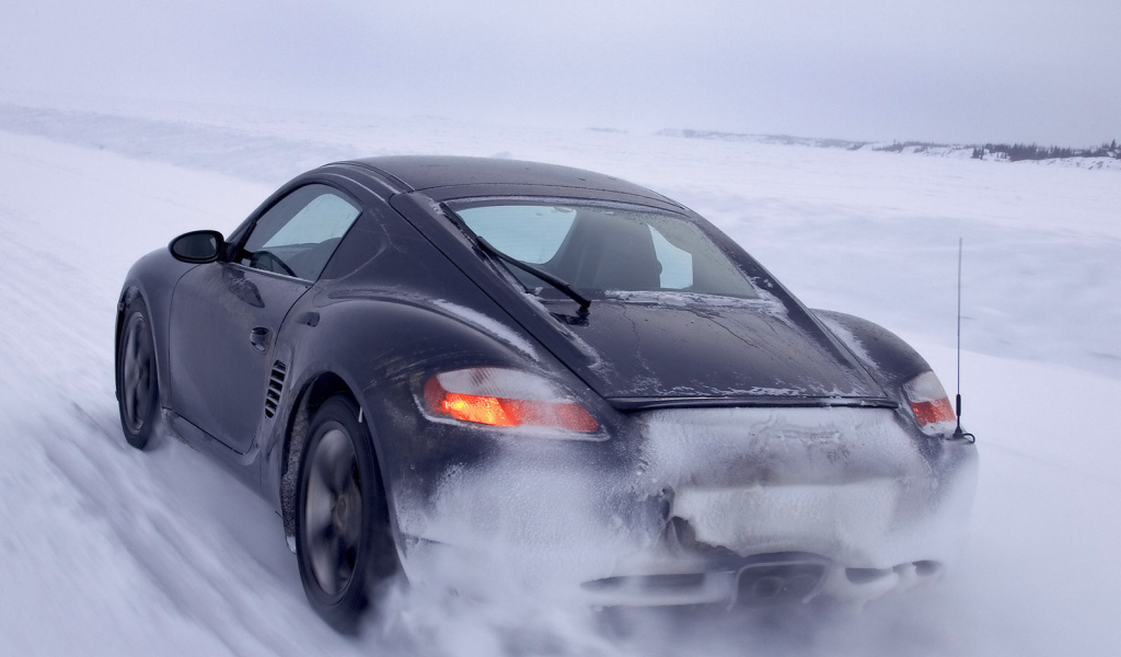 Porsche Cayman поездка по снегу