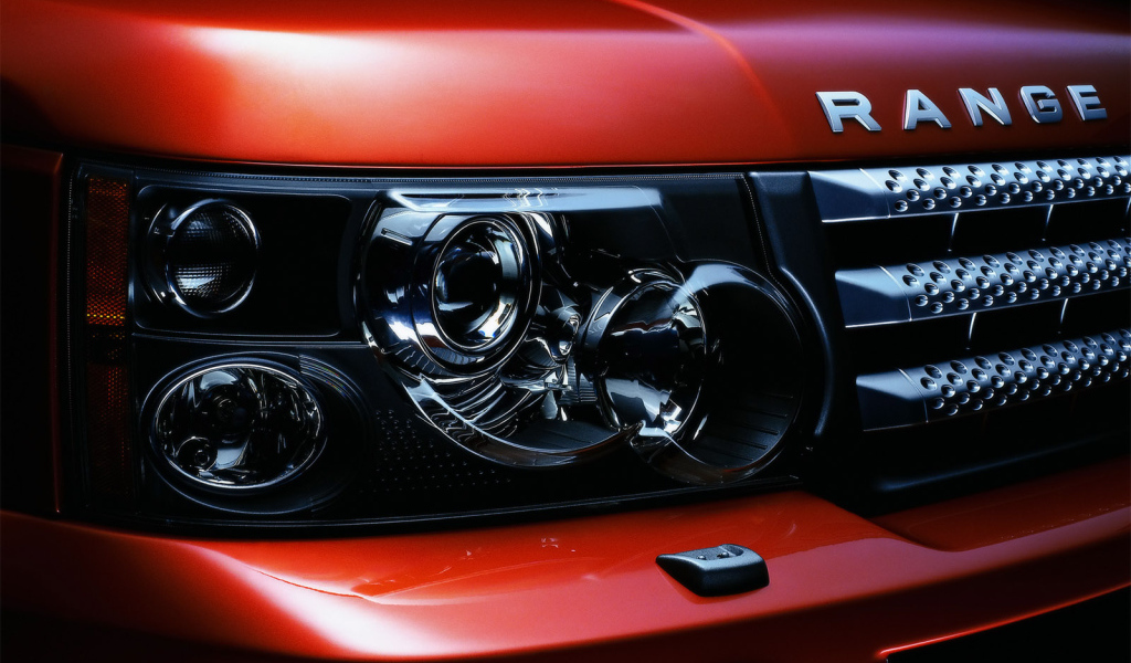 Range Rover sport вид спереди