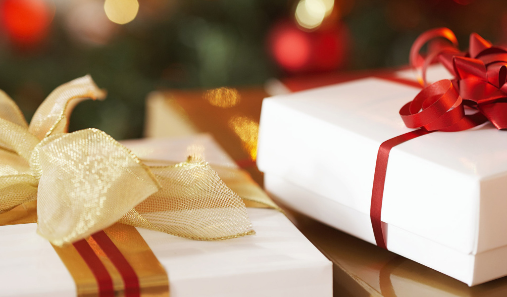 Красивые рождественские подарки