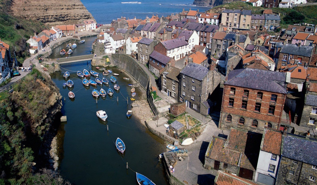 Маленький городок