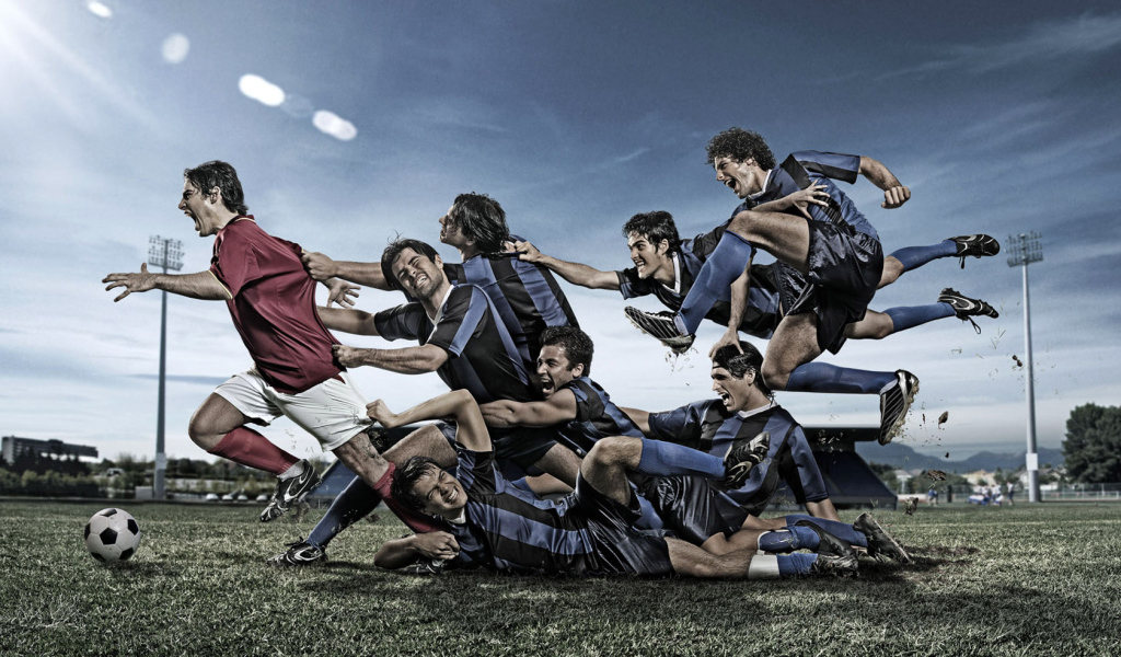 Драка за мяч / Футбол