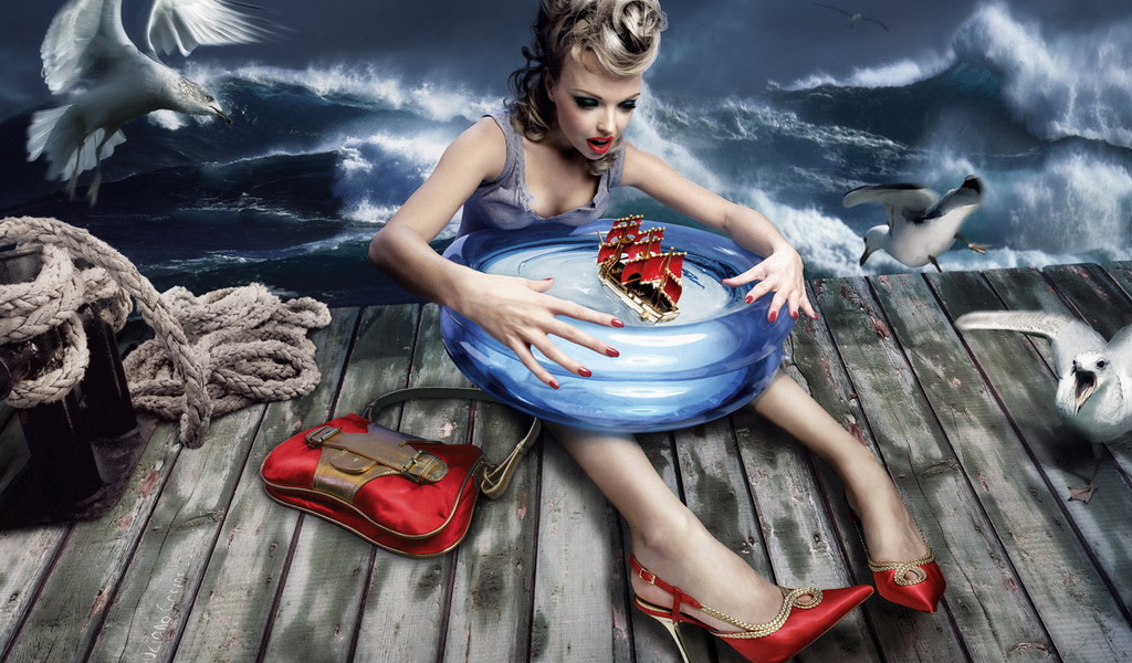 Девушка и Шторм