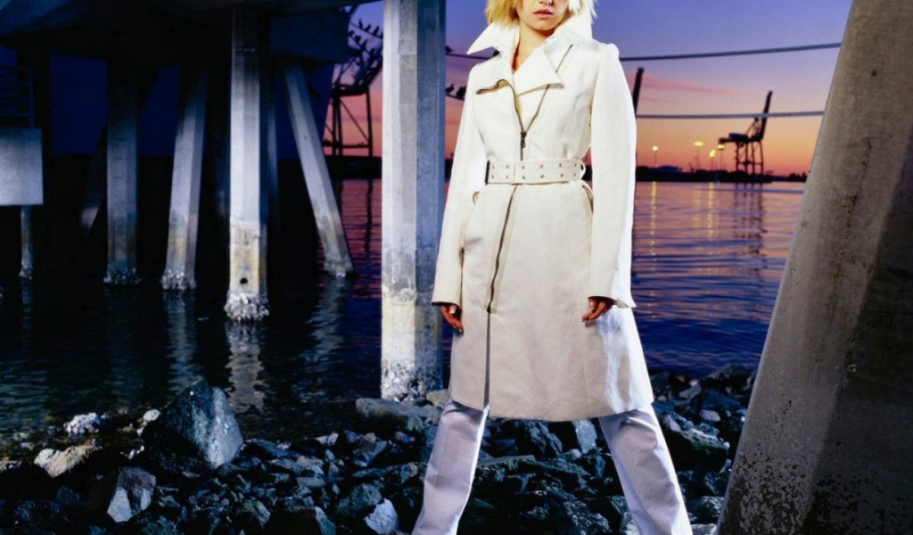 Элиша Катберт / Elisha Cuthbert