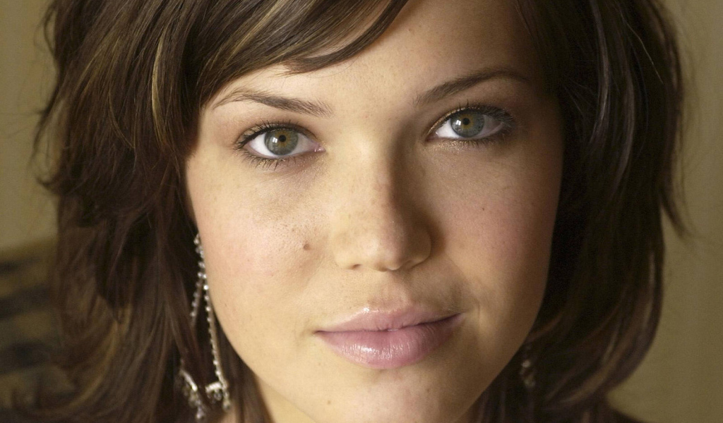 Менди Мур / Mandy Moore