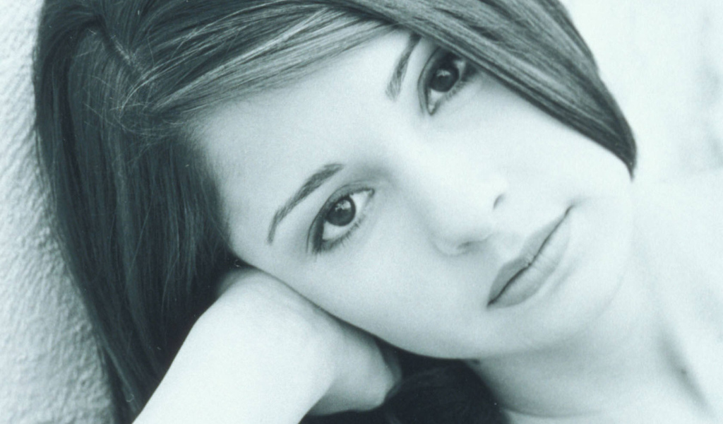 Шири Эпплби / Shiri Appleby