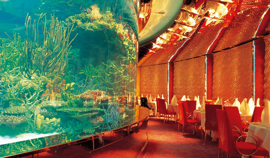 Аквариум в ресторане