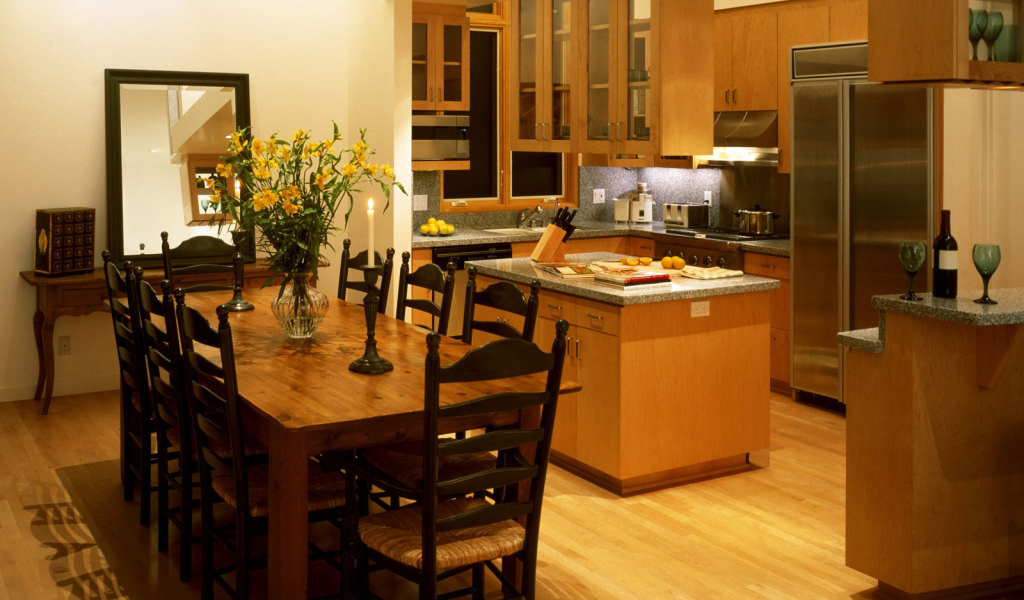 Кухня и столовая