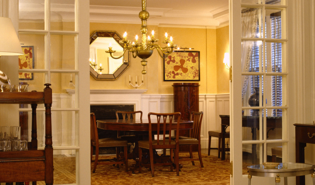 Светлый зал