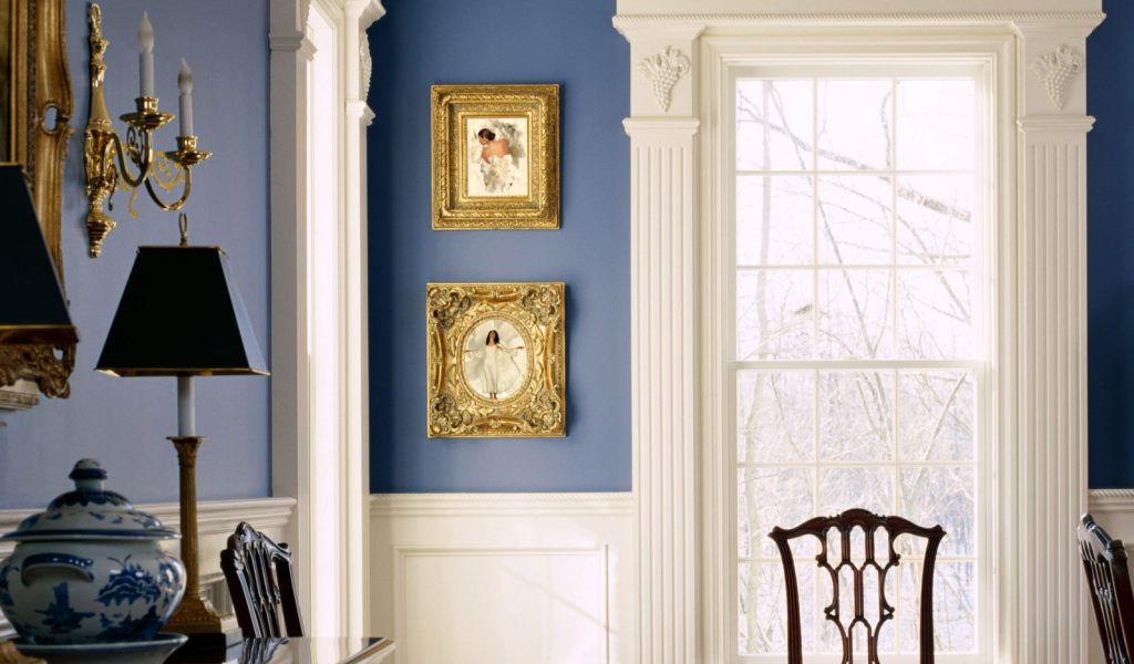 Бело-голубой стиль комнаты