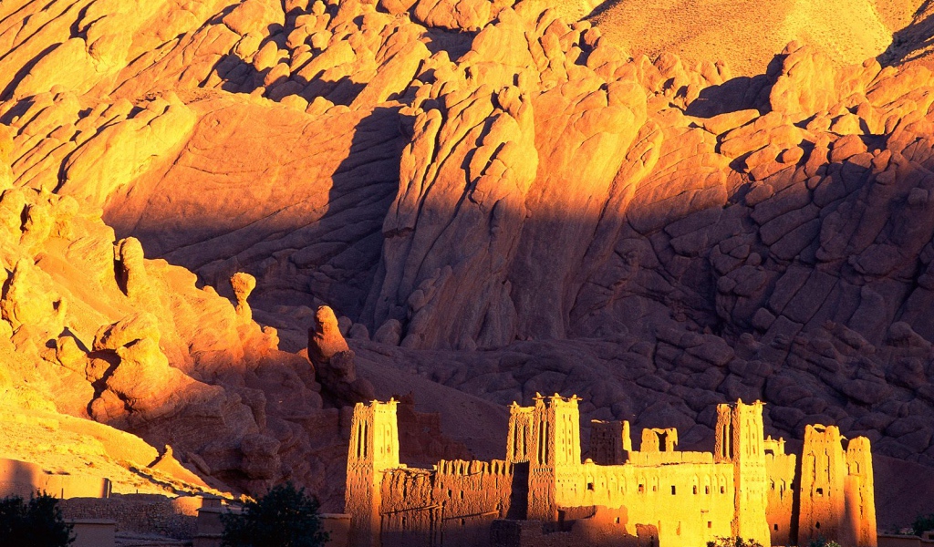 Руины Касбах / Ущелье Дадес / Марокко / Африка