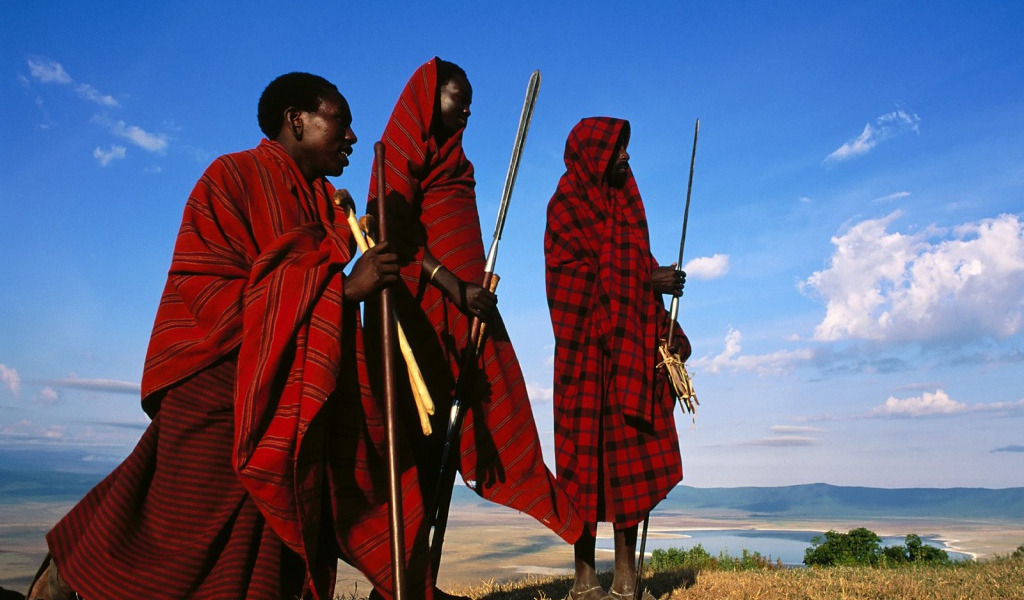 Племя Масаи на Краю Ngorongoro / Танзания / Африка