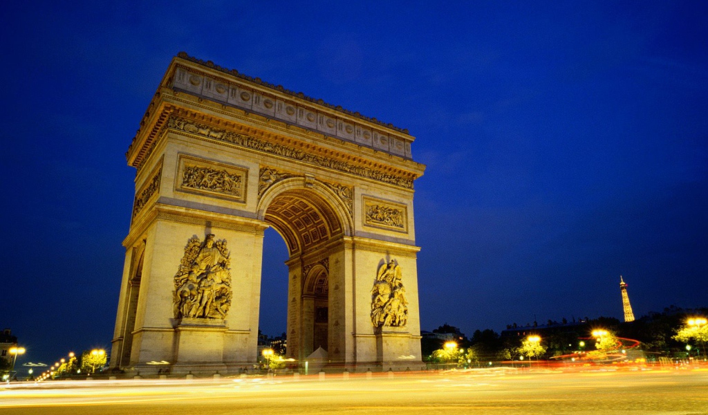 Триумфальная арка Париж