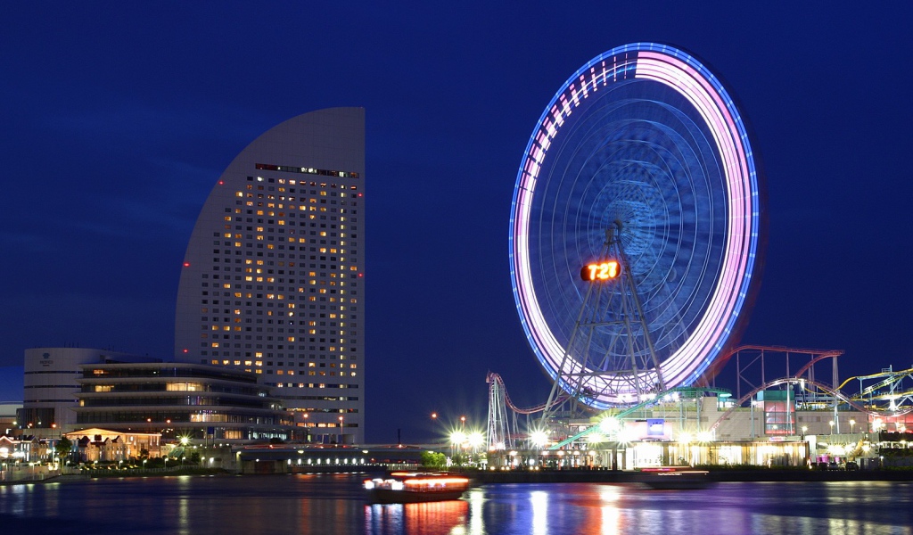 Карусель в Токио