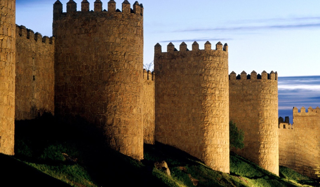 Замок Авила