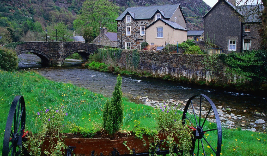 Речной домик