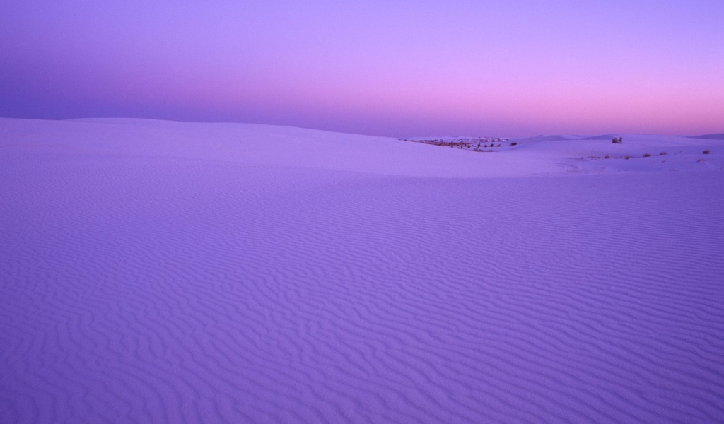 Белый песок