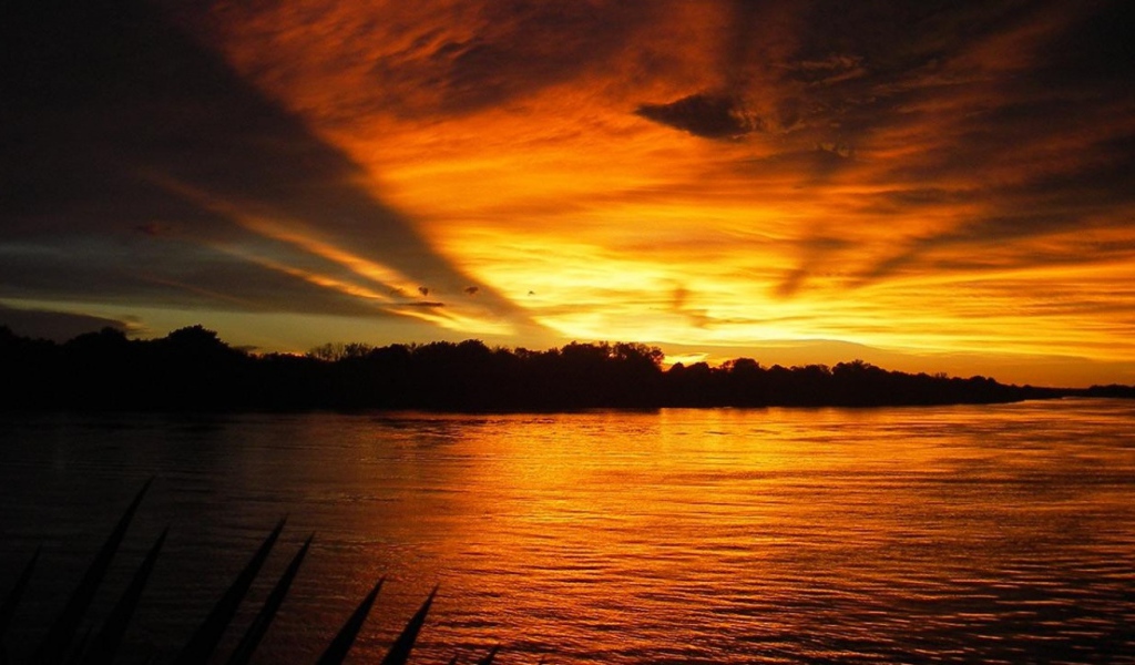 Закат Замбези