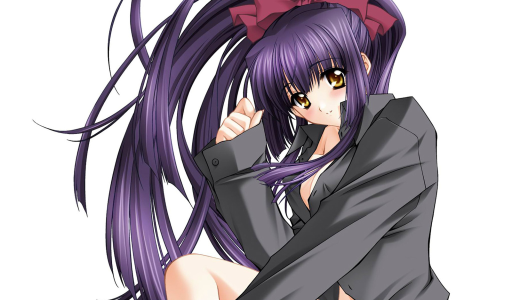 Девушка в костюме