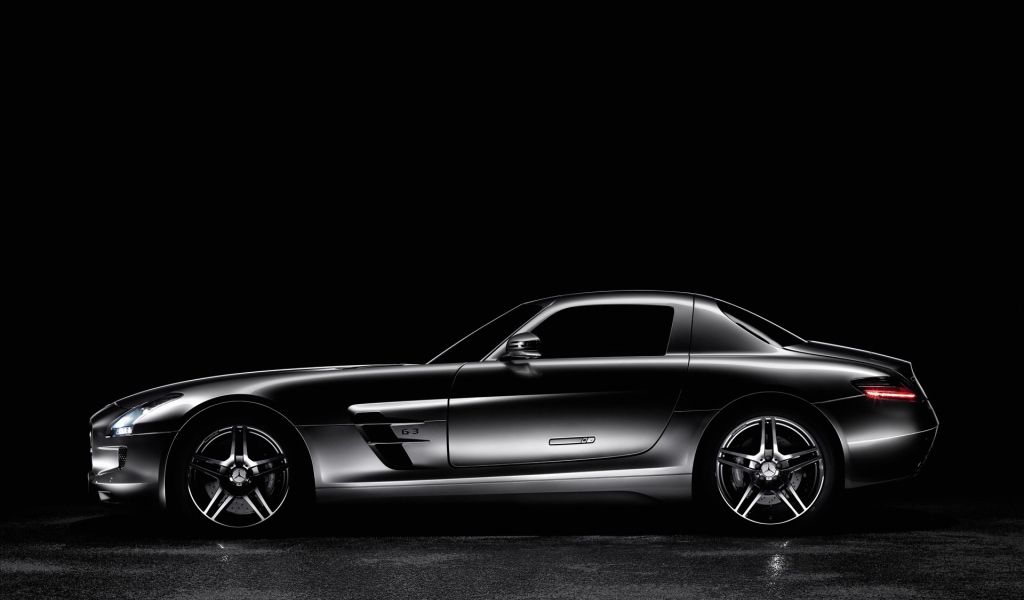 Авто с большим объемом двигателя