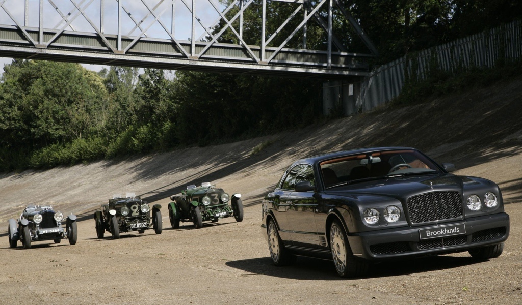 Классические автомобили