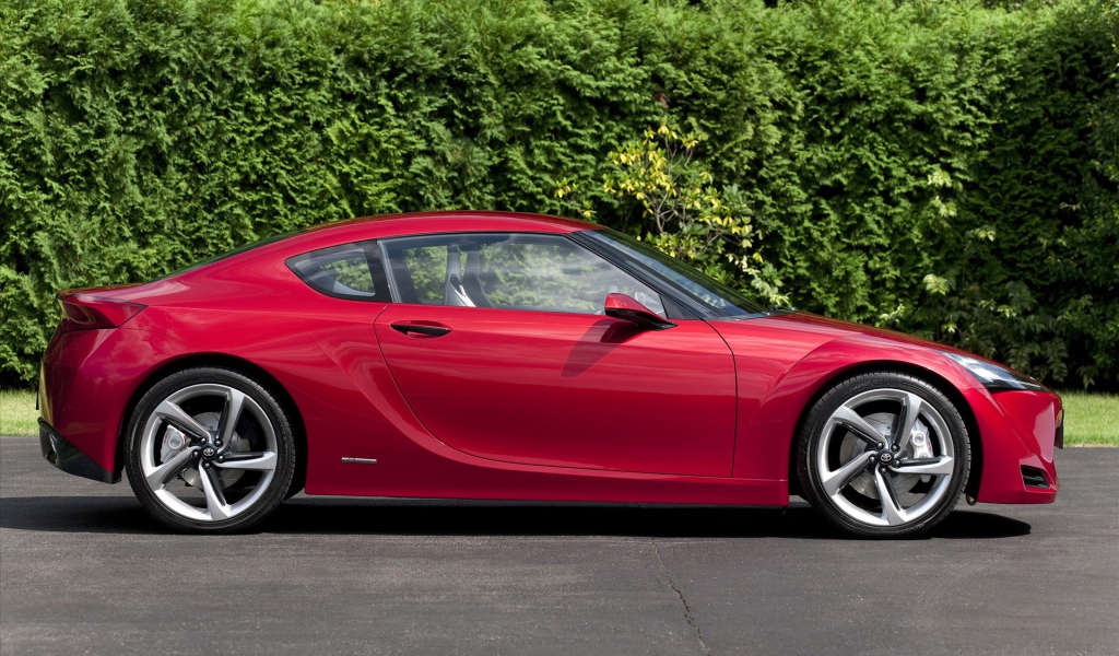 Красный авто