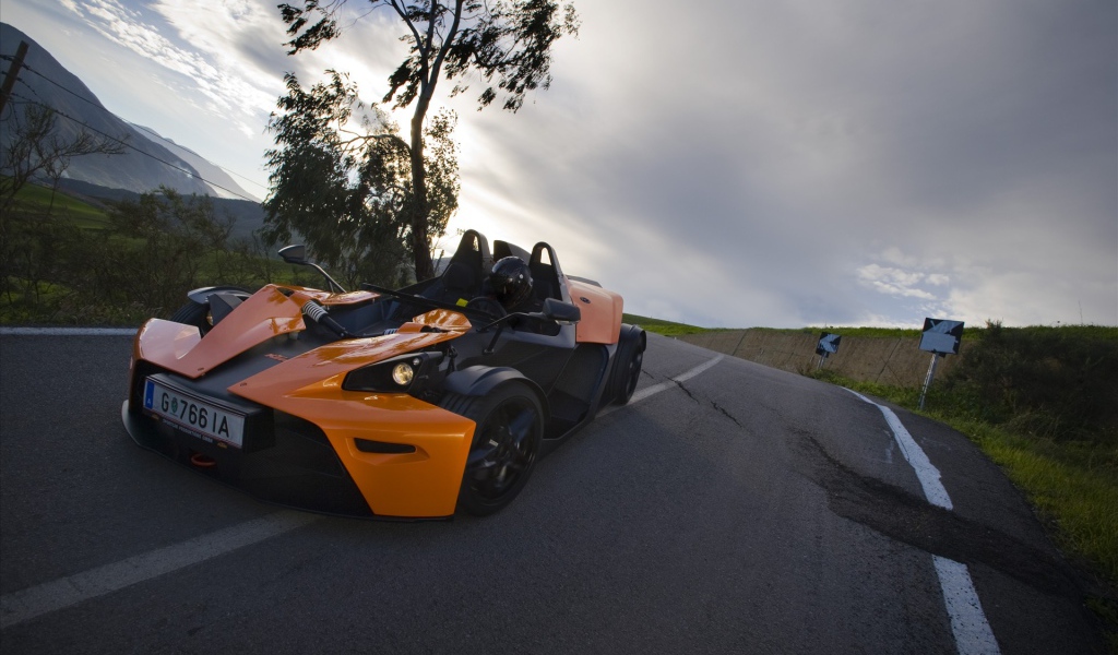 Необычный спорткар