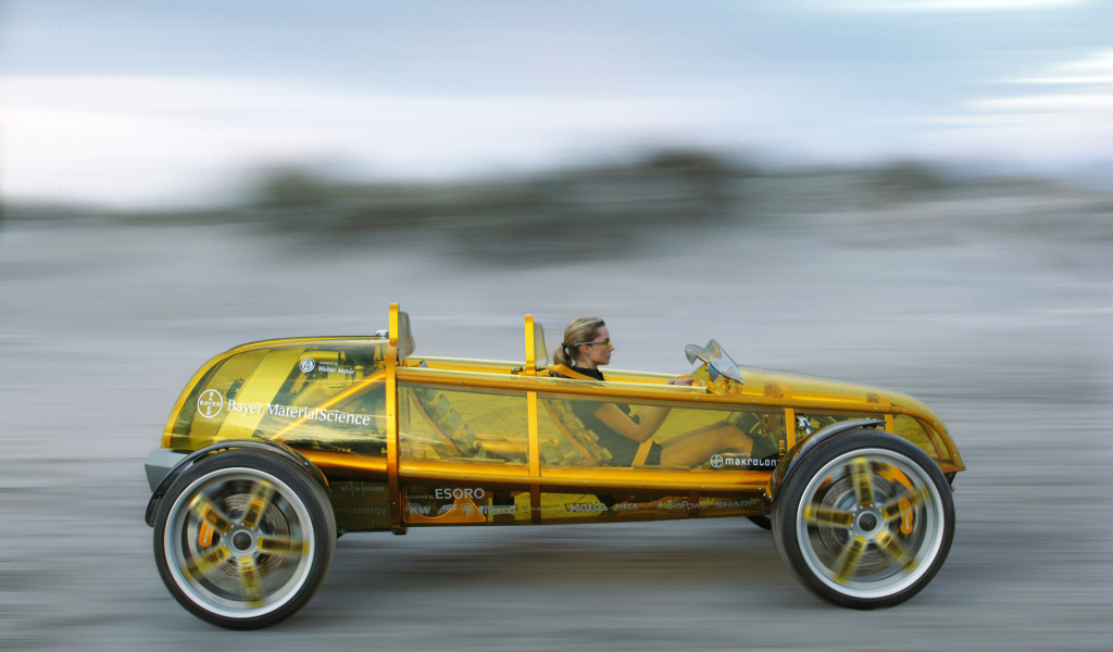 Девушка в прототипе