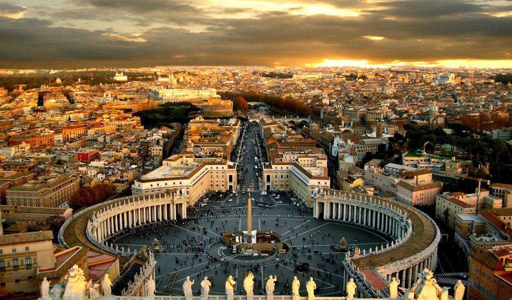 Городская площадь