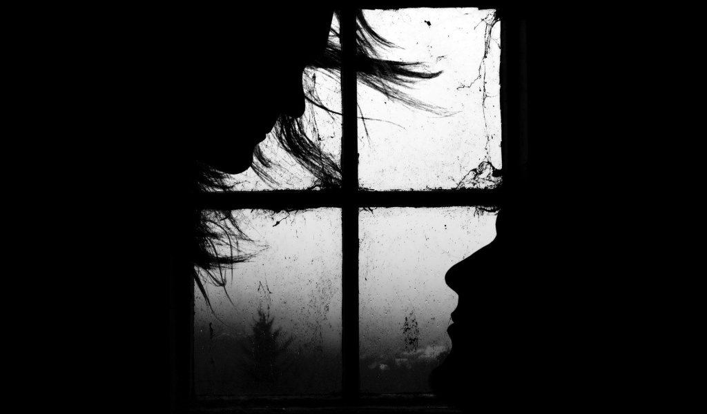 Парочка в тени