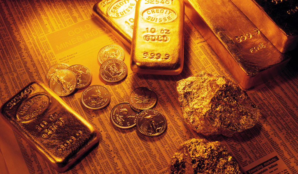 Золотые слитки и камни