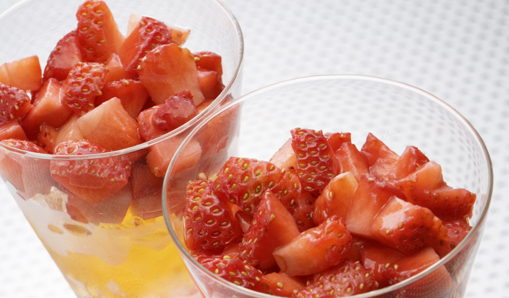 Клубничный десерт