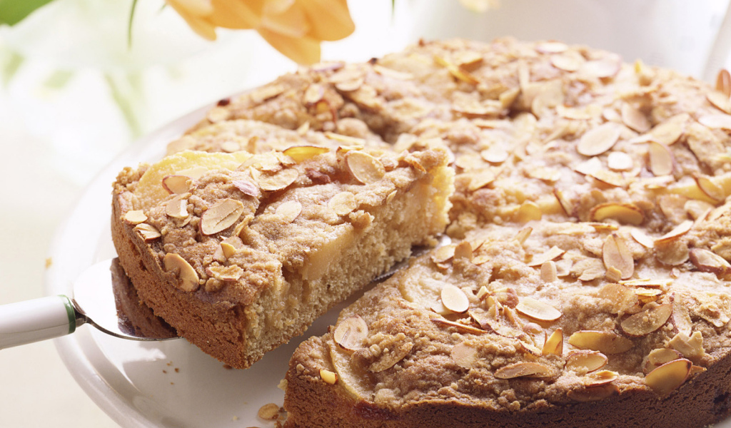 Пирог с орехами